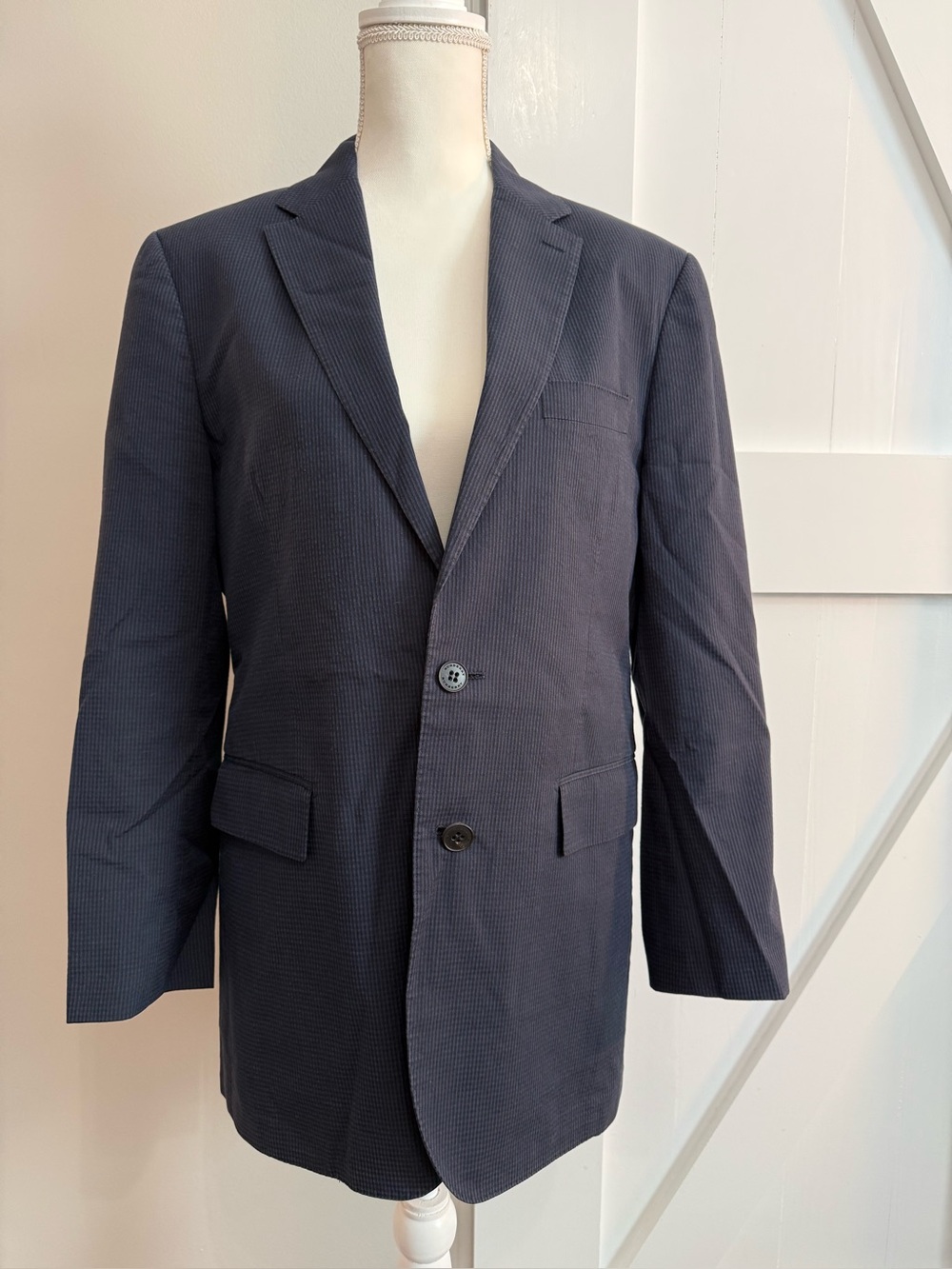 Burberry Men's Navy Blazer - Classic Two-Button Suit Jacket 48R